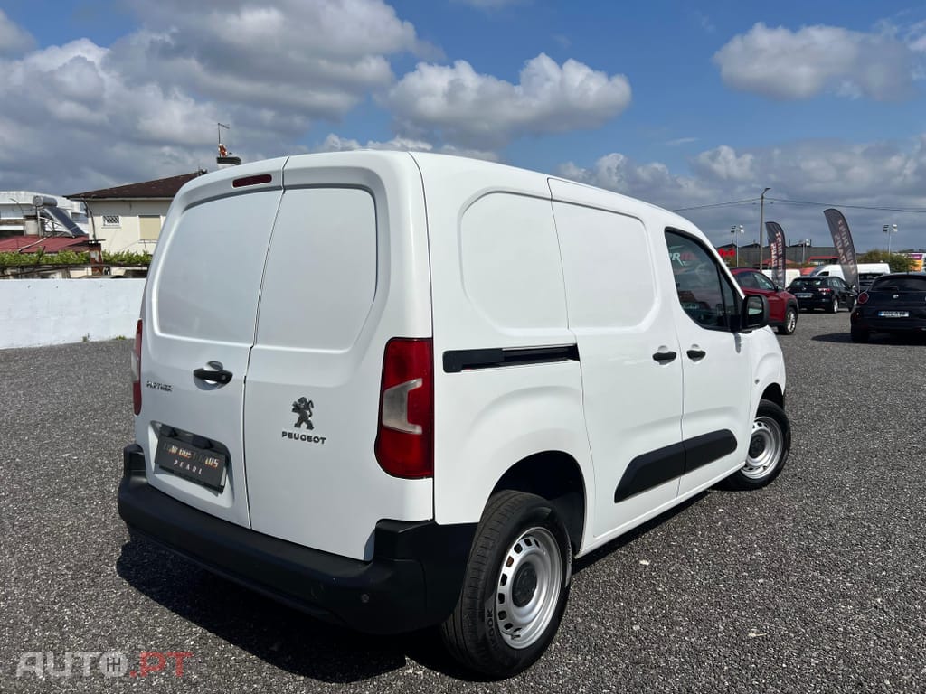 Peugeot Partner 1.5 BlueHDi Premium Standard