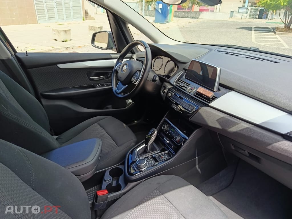 BMW 216 d 7L Advantage Auto