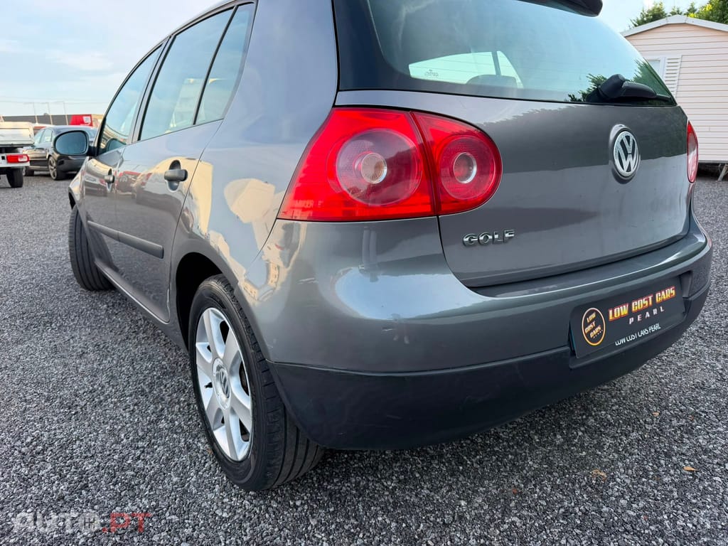 Volkswagen Golf 1.4i Confortline