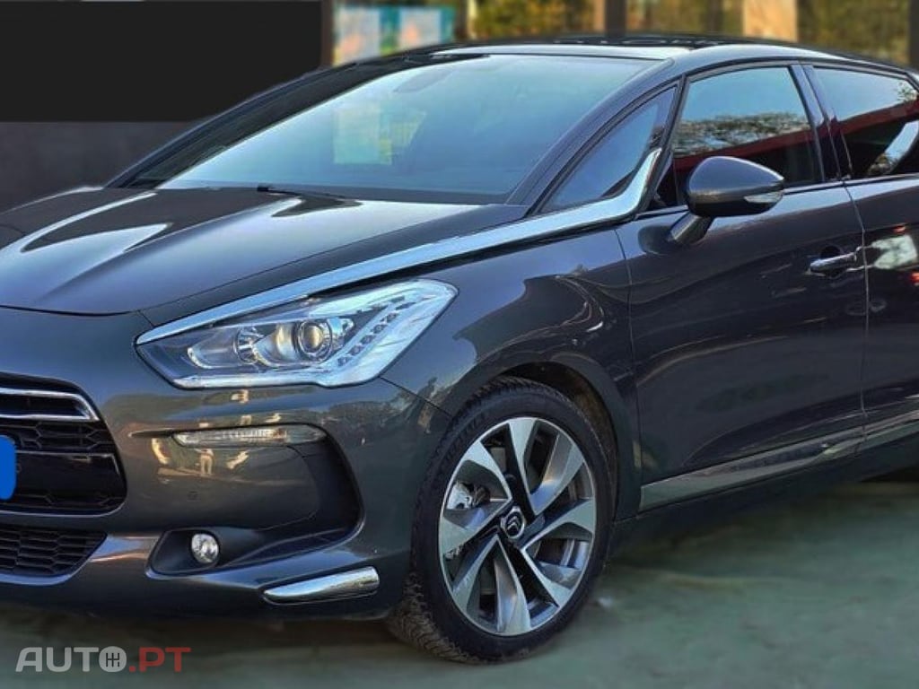 Citroen DS5 2.0 BlueHDi SPORT CHIC