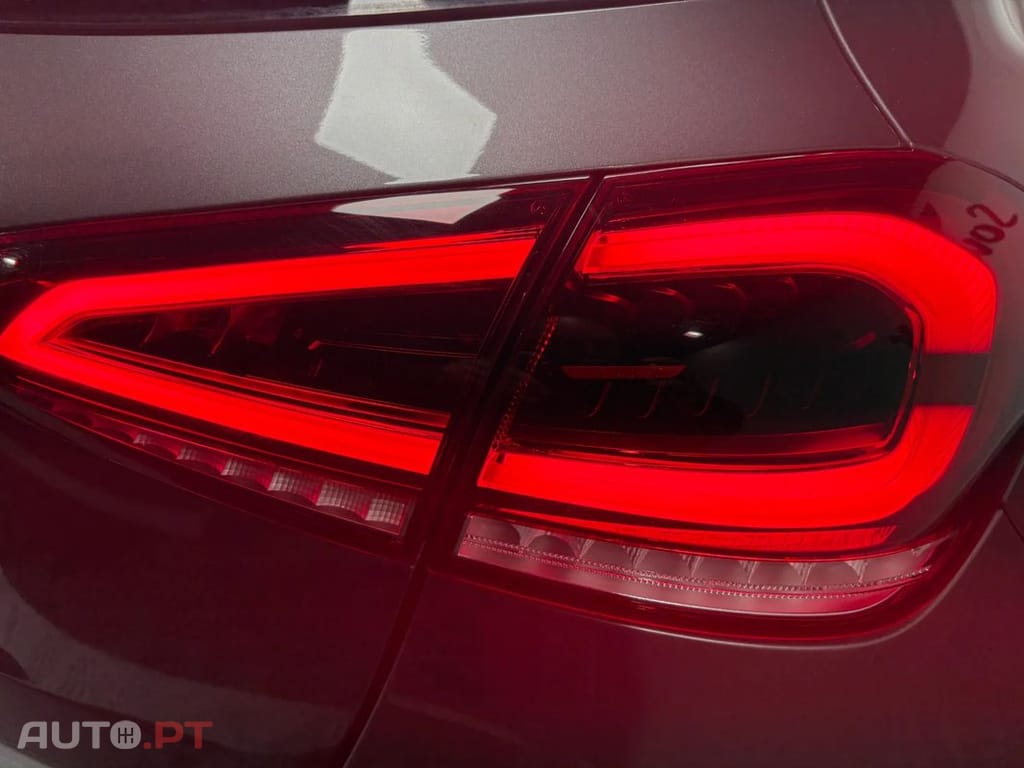 Mercedes-Benz A 160 d AMG Line