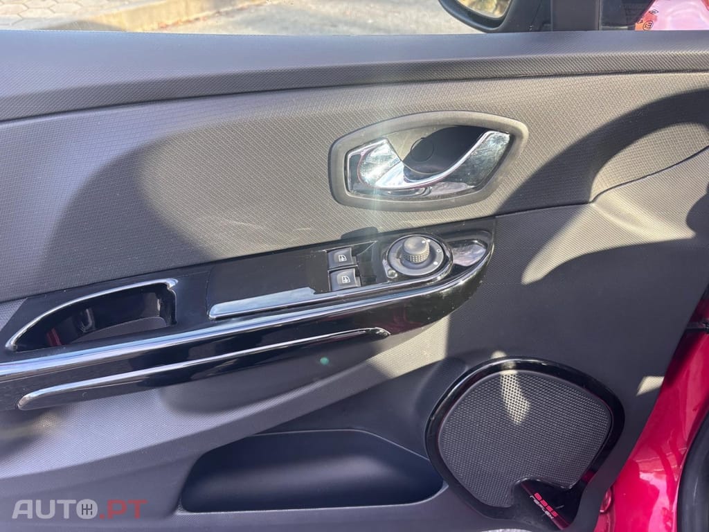 Renault Clio 0.9 TCE Dynamique S