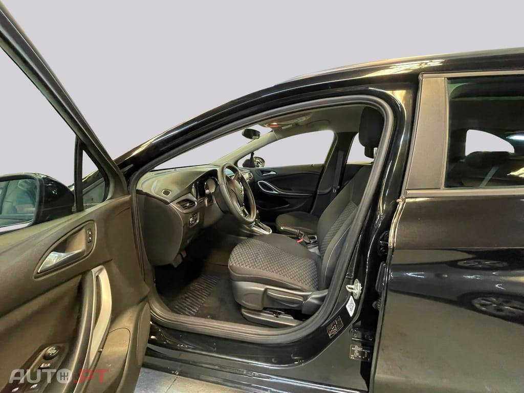 Opel Astra Sports Tourer 1.5 CDTI Edition DCT 