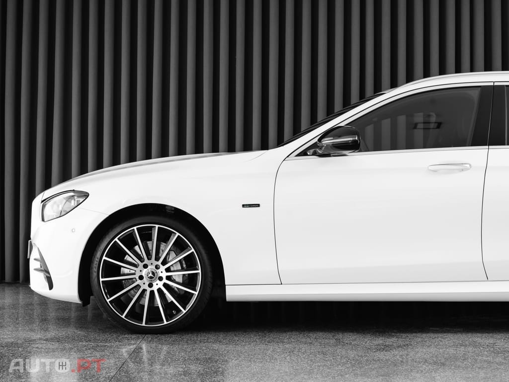 Mercedes-Benz E 300 De AMG Line