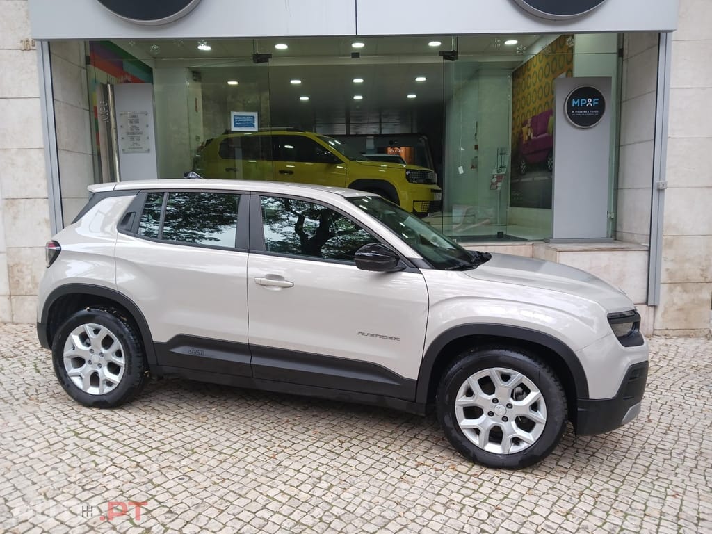 Jeep Avenger 1.2 GSE T3 Altitude