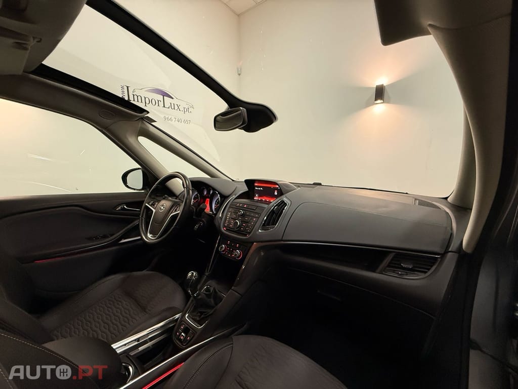 Opel Zafira 1.6 CDTi Cosmo