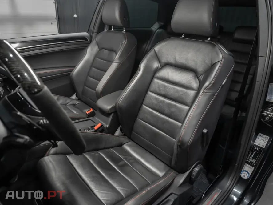 Volkswagen Golf 2.0 TSi GTi DSG Performance