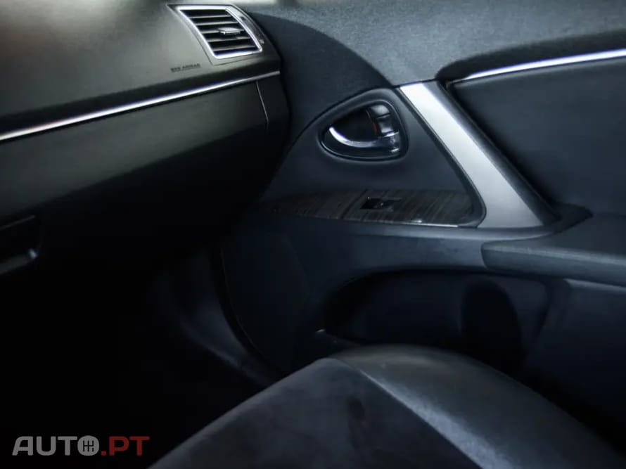 Toyota Avensis SD 2.0 D-4D Exclusive