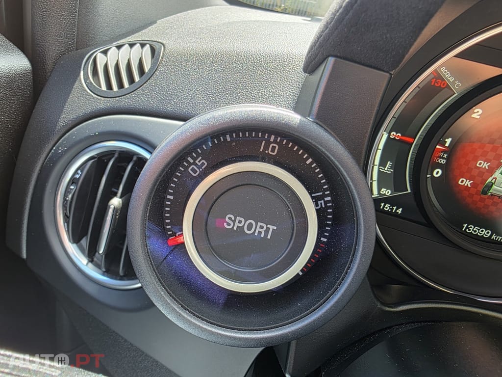 Abarth 695 1.4 T-Jet MTA