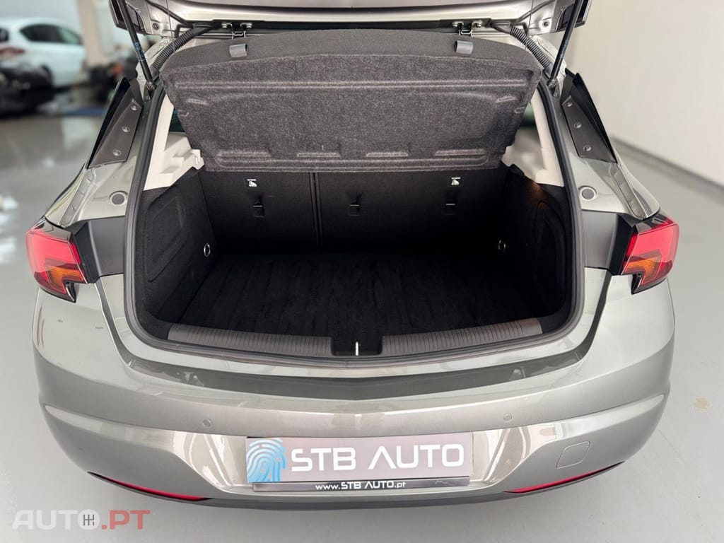 Opel Astra 1.0 Dynamic S/S