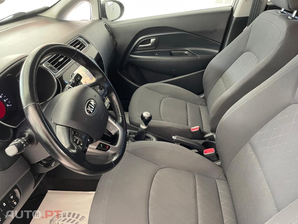 Kia Rio 1.2 CVVT SX