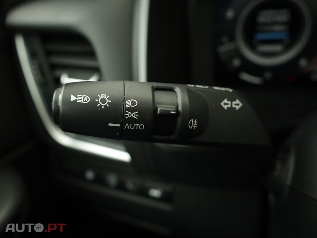 Nissan Qashqai Qashqai 1.3 DIG-T N-Connecta LED Xtronic