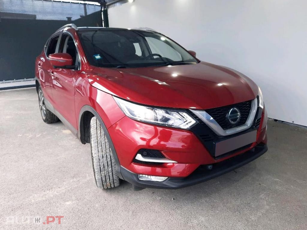 Nissan Qashqai 1.5 dCi N-Connecta J18