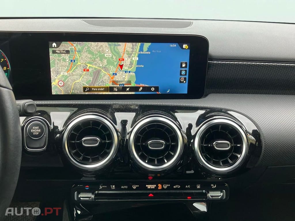 Mercedes-Benz A 250 Style Plus