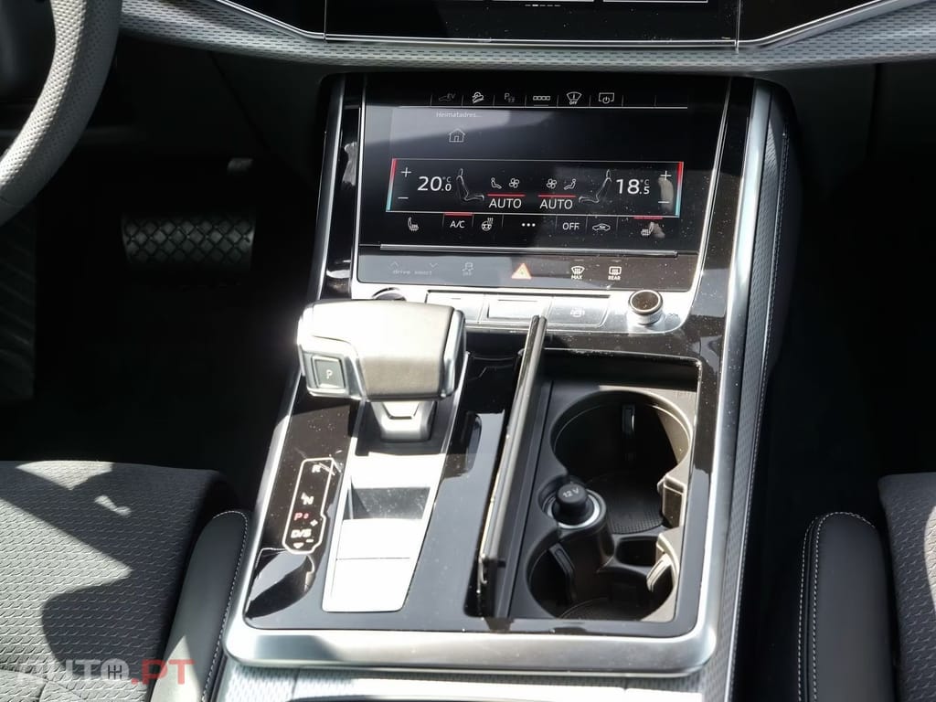 Audi Q7 55 TFSIe qu. S line