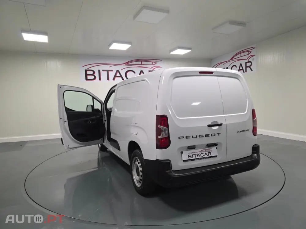 Peugeot Partner 1.5 BLUEHDI 100CV LONGA CAMARA TRASEIRA