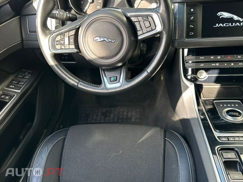 Jaguar XF 2.0 D R-Sport Aut.