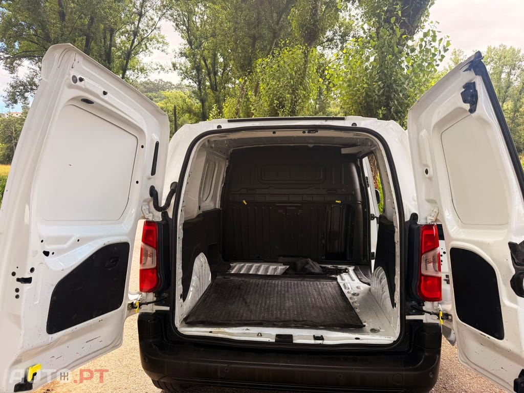 Peugeot Partner 1.6 BlueHDi Premium Standard