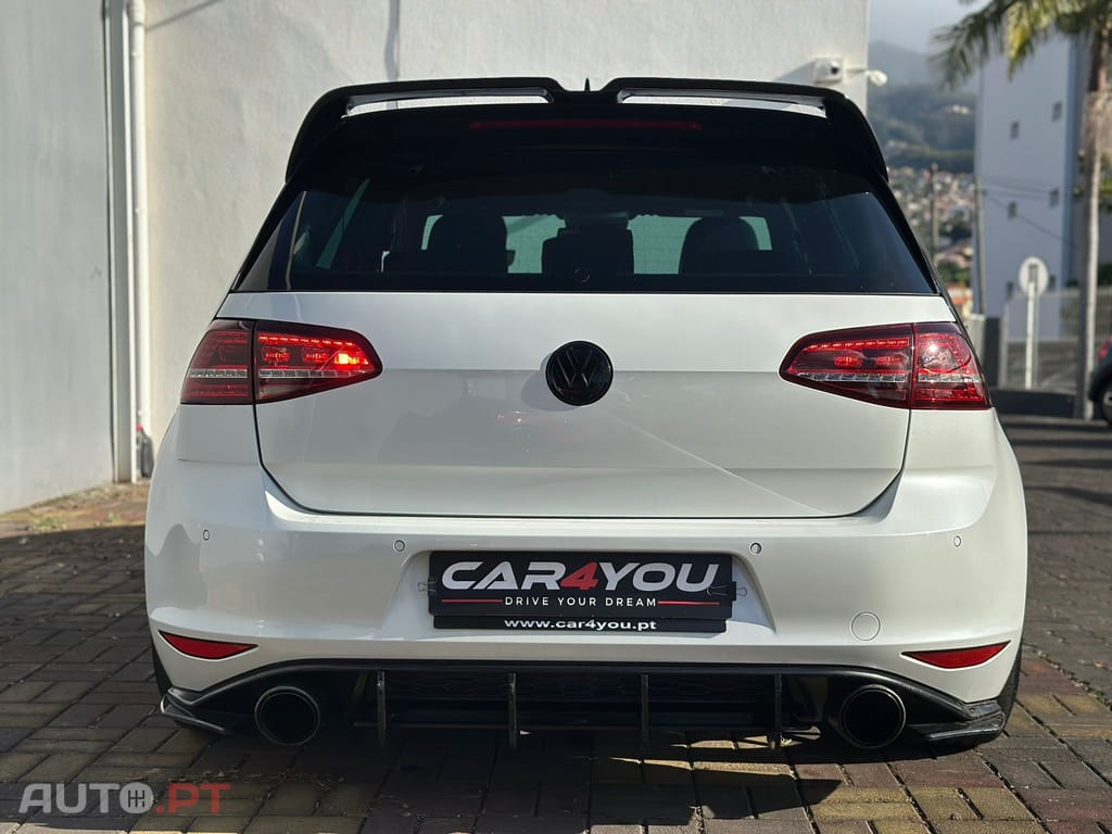 Volkswagen Golf 2.0 TSi GTi DSG