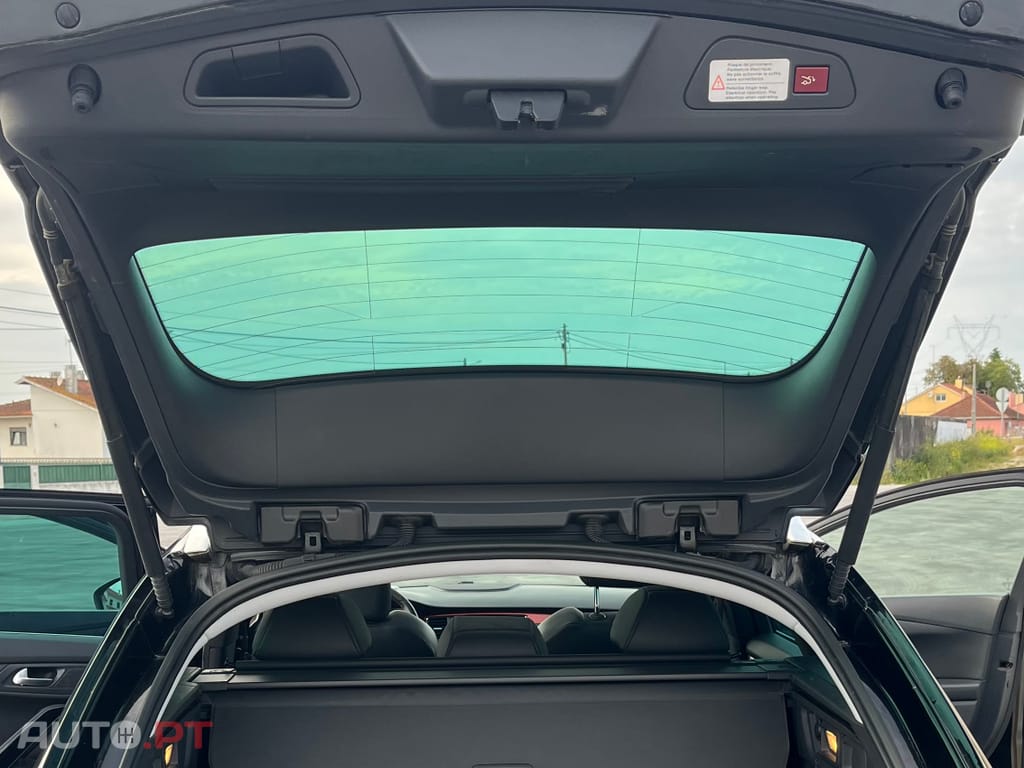 Peugeot 508 RXH Hybrid4 2-Tronic