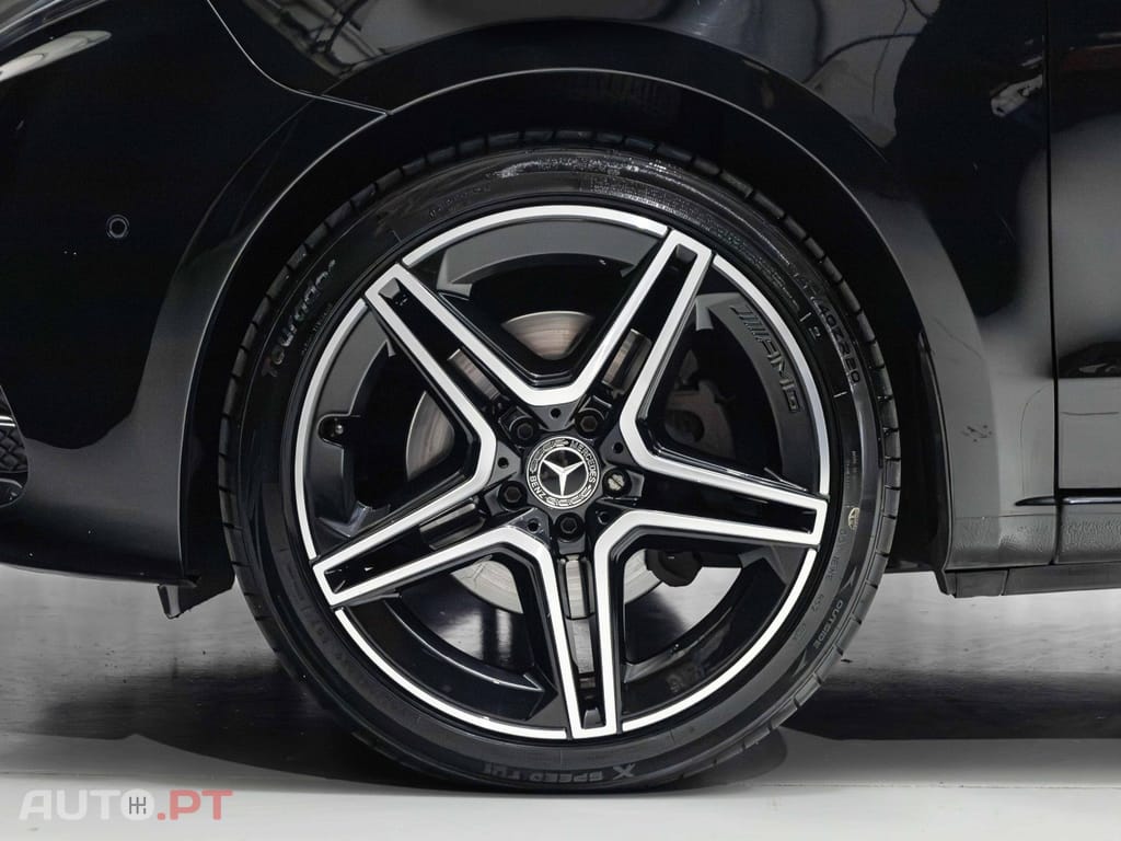 Mercedes-Benz V 300 d Longo Avantgarde