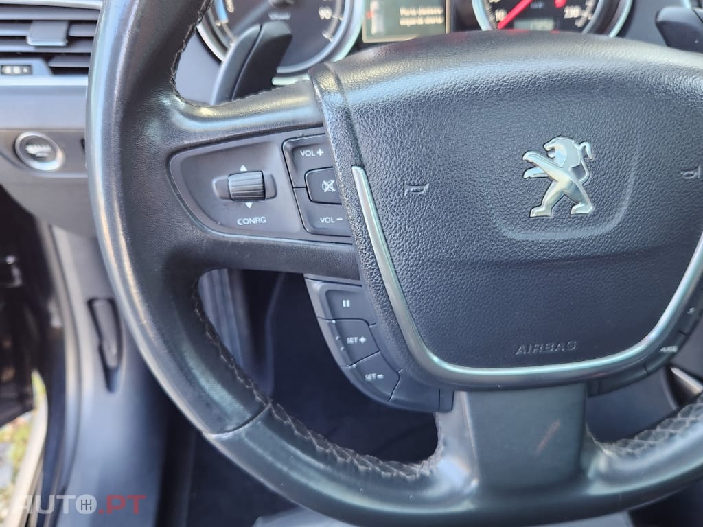 Peugeot 508 RXH 2.0 HDi Hybrid4 2-Tronic
