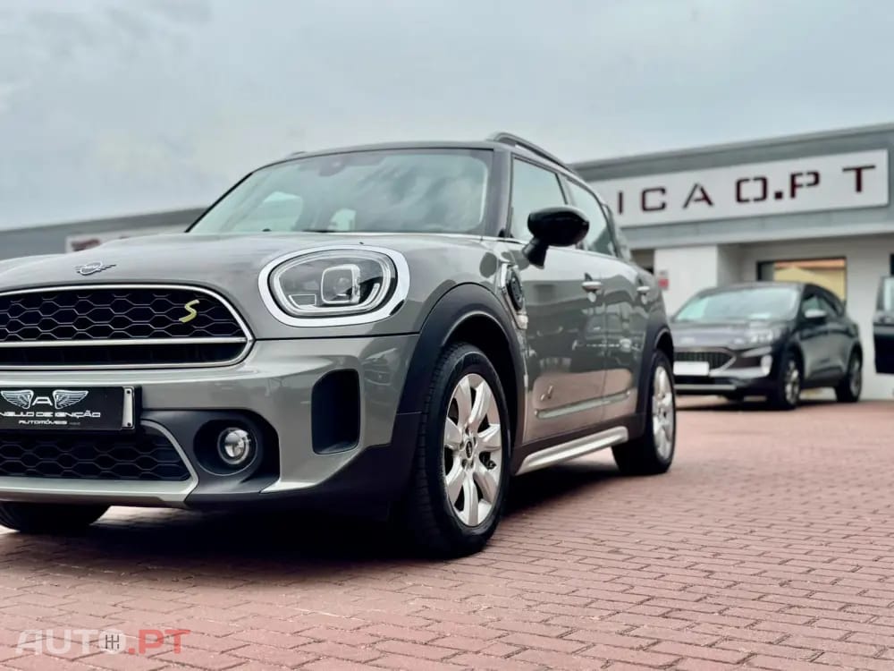 MINI Countryman Cooper SE All4 Aut. John Cooper Works