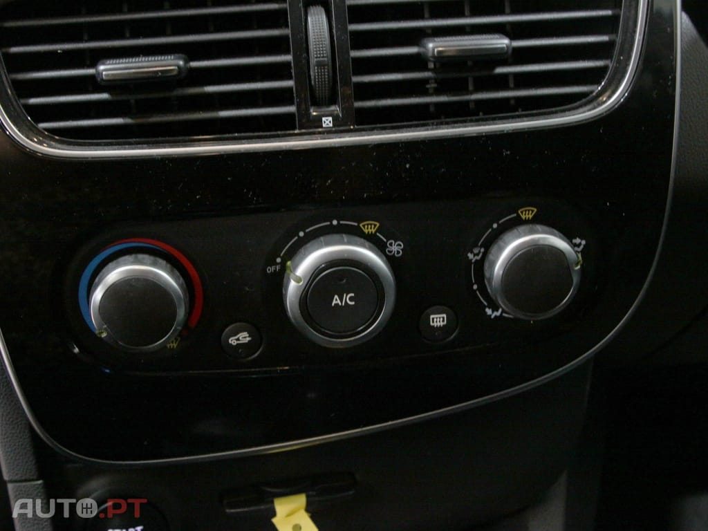 Renault Clio Sport Tourer 0.9 TCe Limited