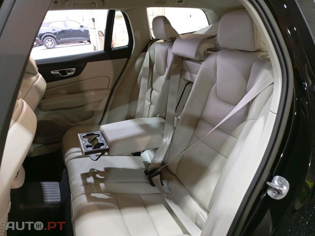 Volvo V60 2.0 T6 AWD TE Core