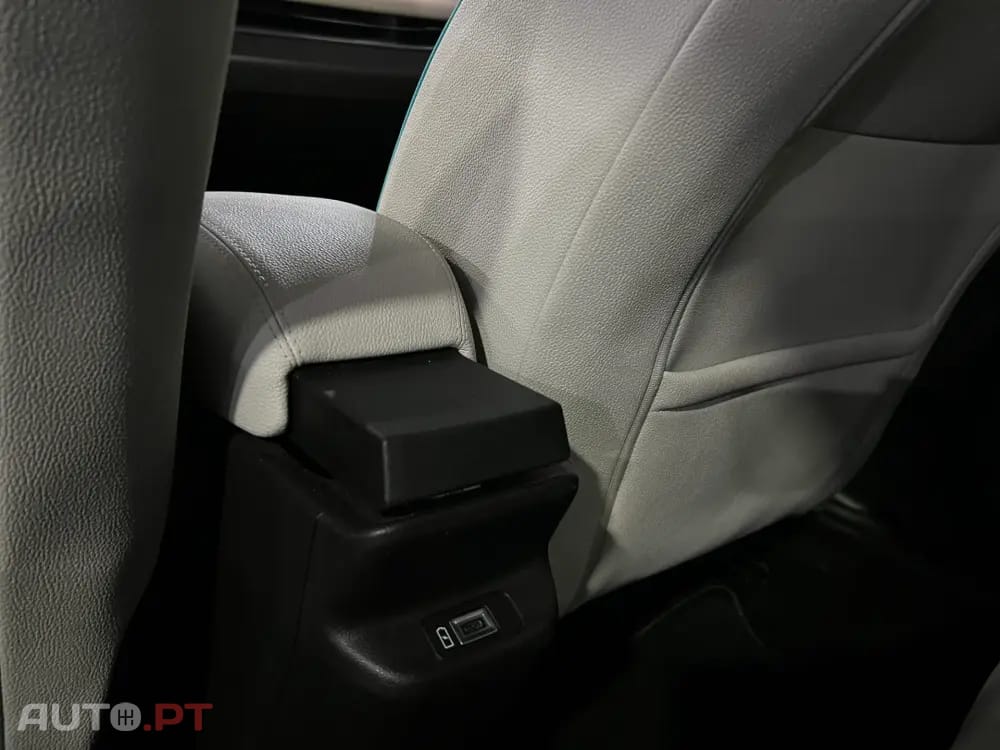 Fiat 600 1.2 Hybrid La Prima