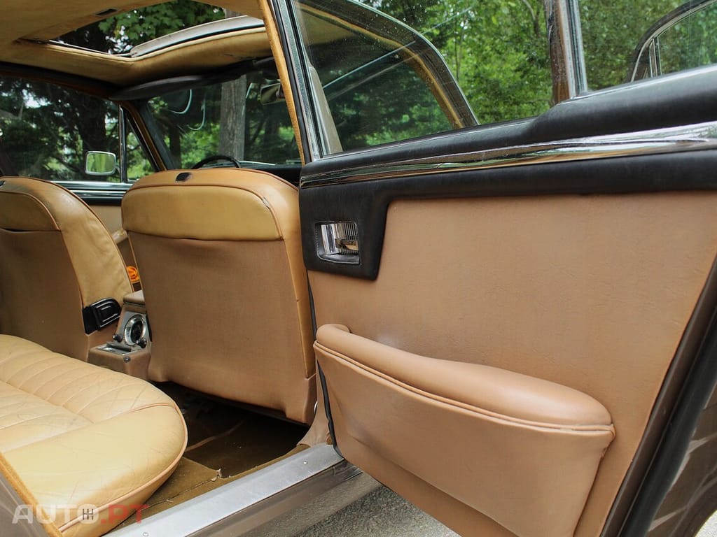 Jaguar Souvereign Daimler 4.2 S1