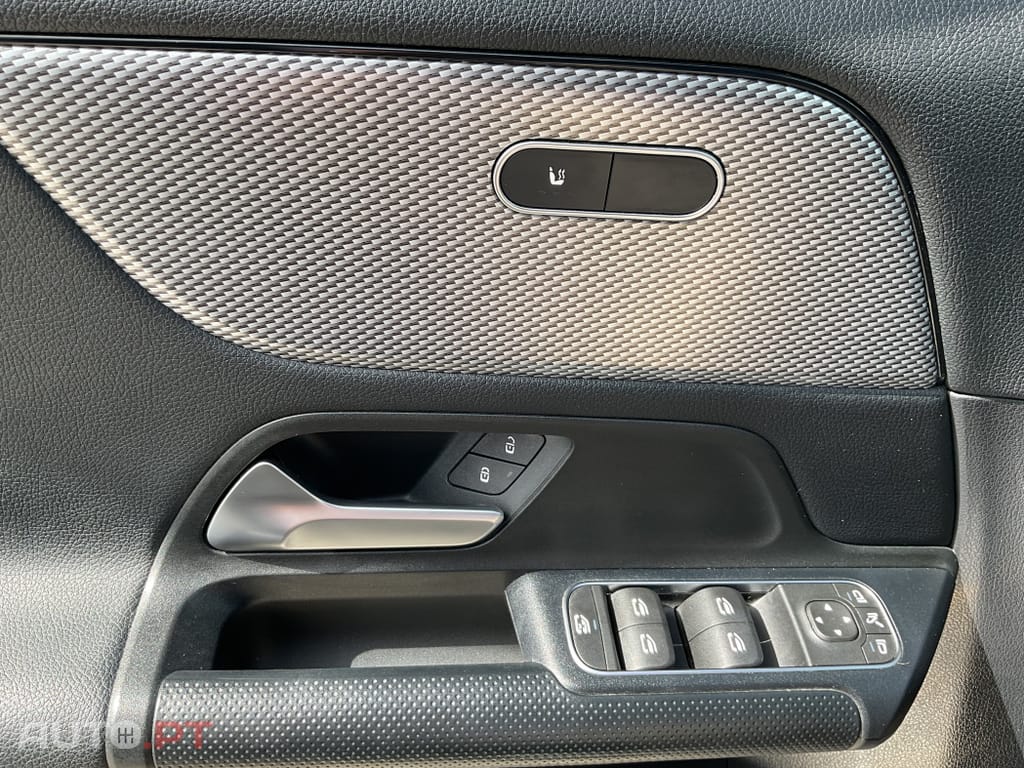 Mercedes-Benz GLA 200 d
