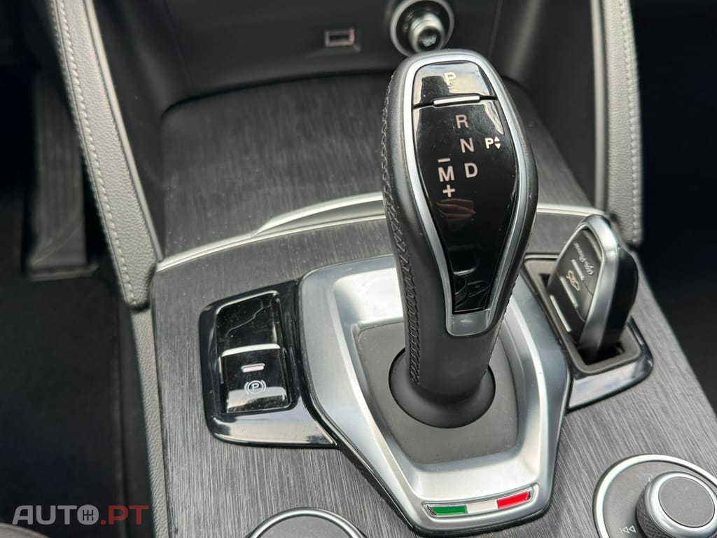 Alfa Romeo Stelvio 2.2 D Super AT8