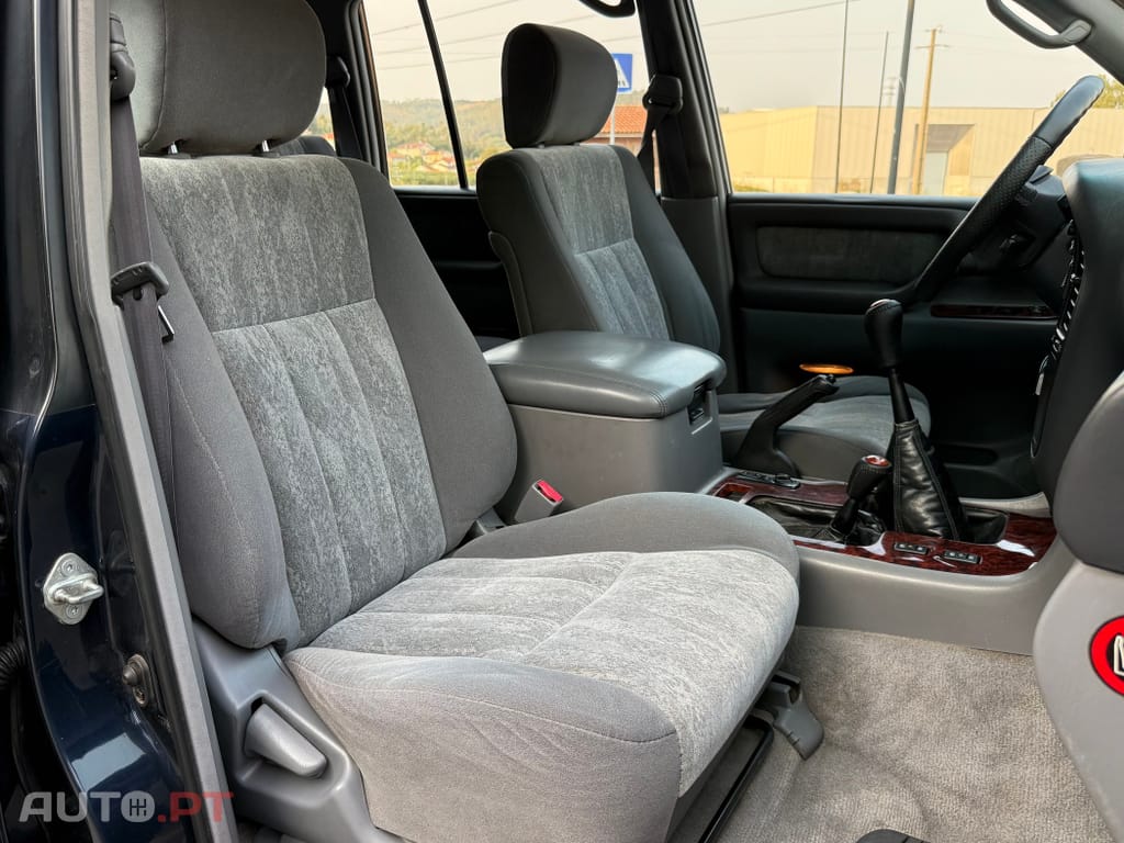 Toyota Land Cruiser SW 4.2 TDi