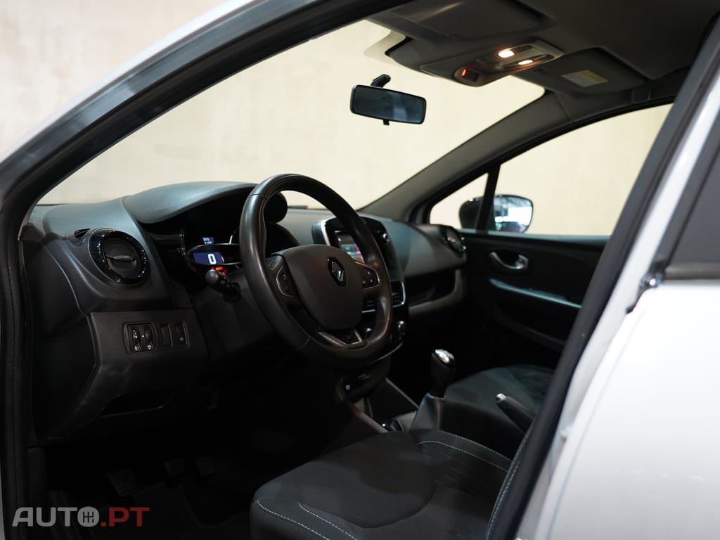 Renault Clio Sport Tourer 0.9 TCe Limited