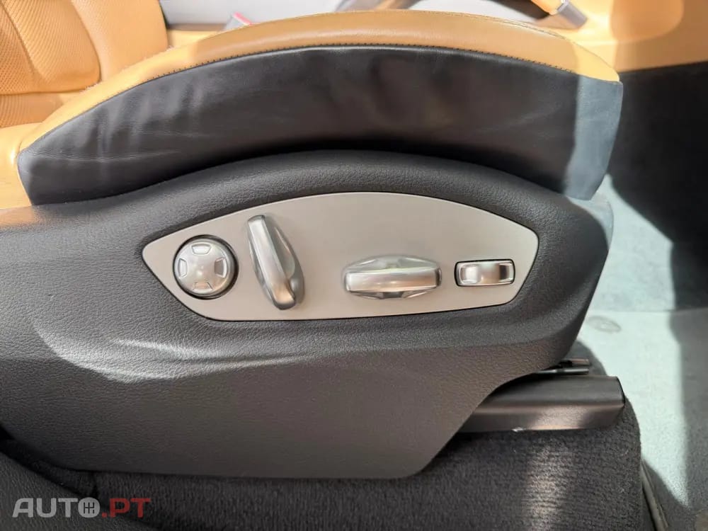 Porsche Cayenne S E-Hybrid Platinum Edition