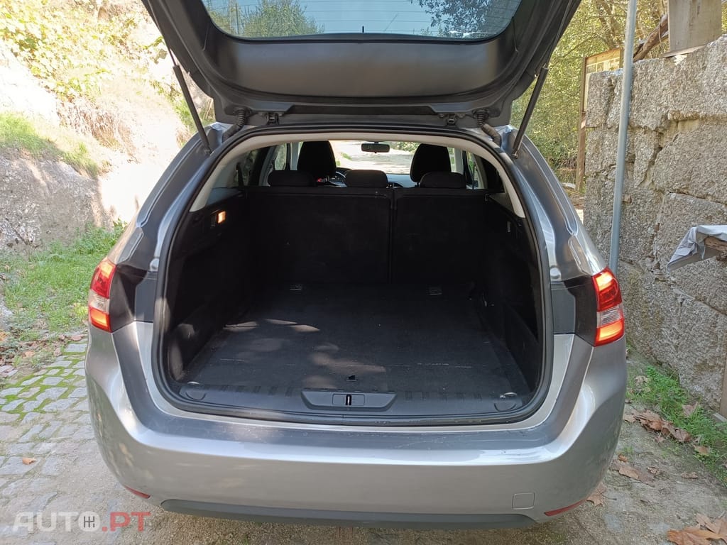 Peugeot 308 SW 1.6 BlueHDi Active