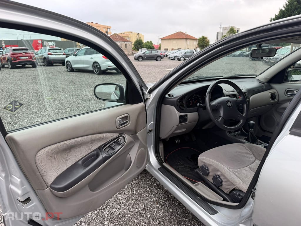 Nissan Almera 1.5 Sport