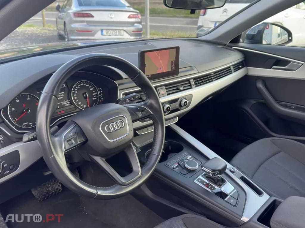 Audi A4 Avant 2.0 TDI Advance S tronic