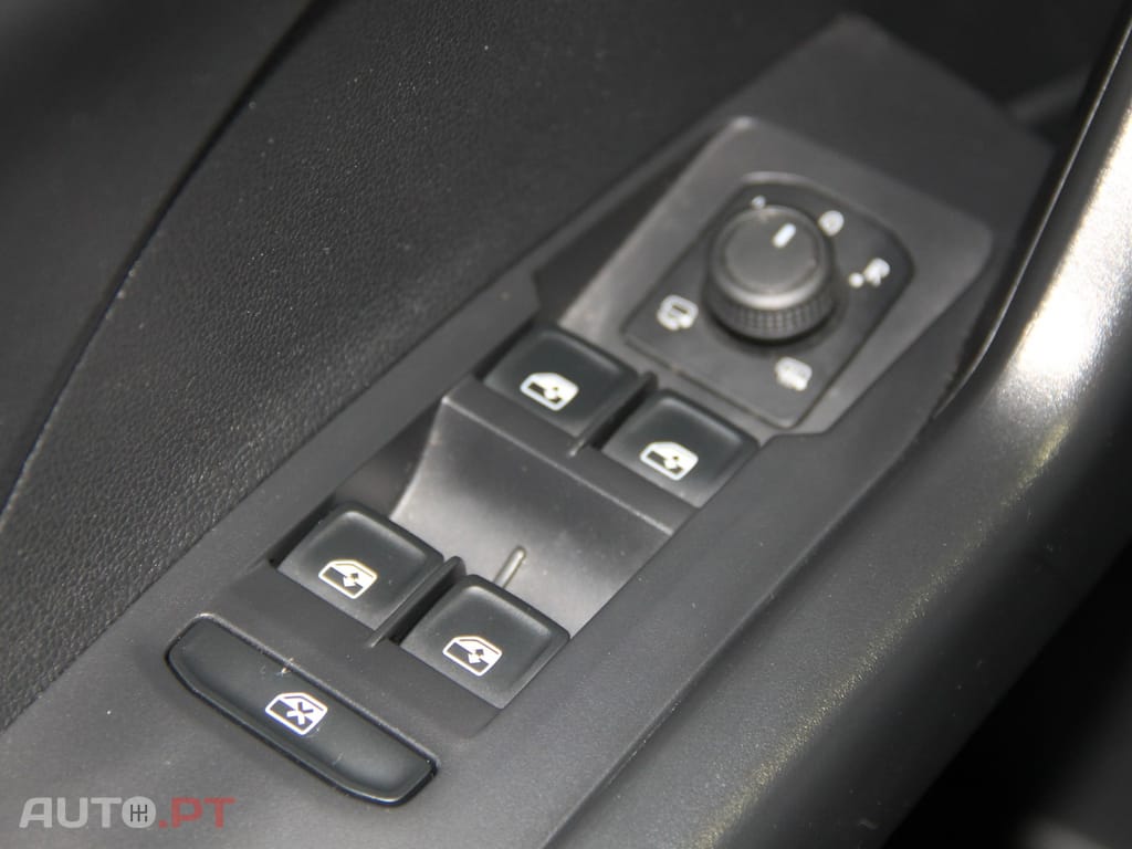 Volkswagen T-Cross 1.0 TSI