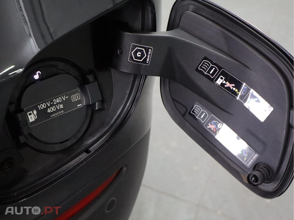 Mercedes-Benz GLC 200  e 4Matic