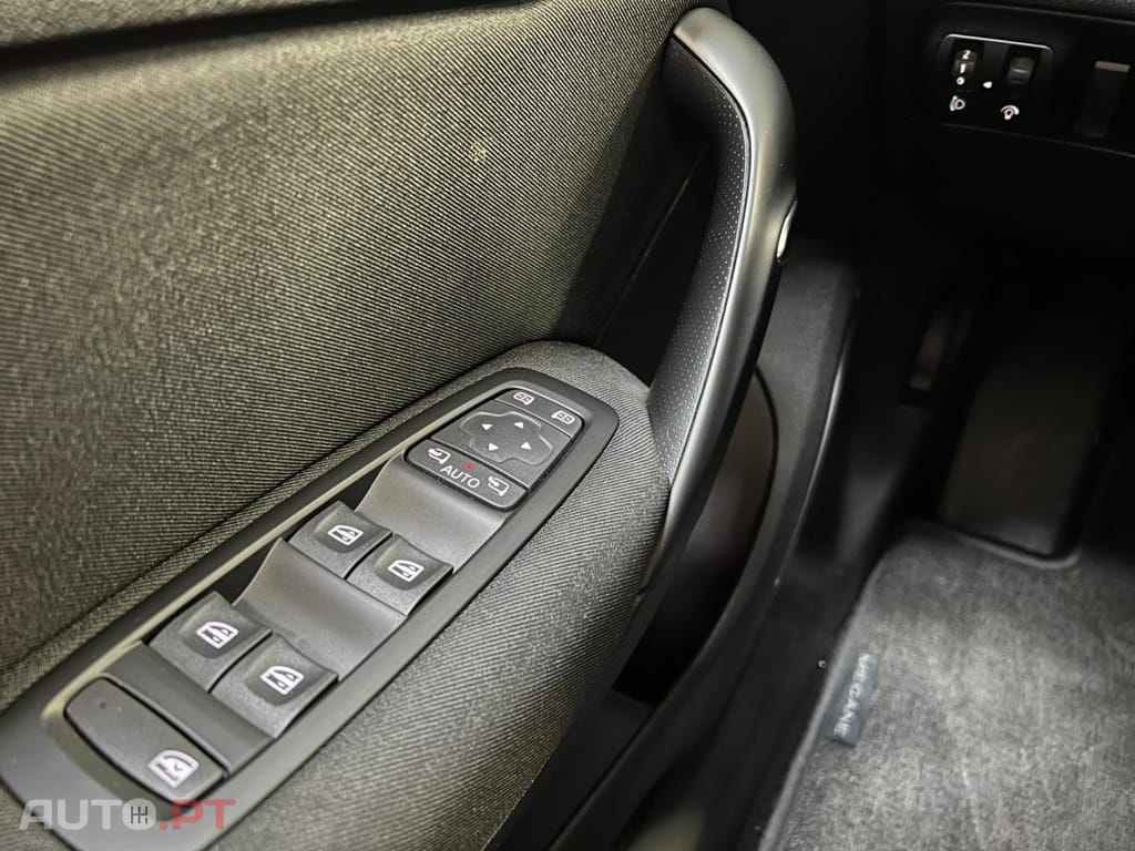 Renault Mégane 1.6 E-Tech Híbrido Plug-In 160 Limited ST