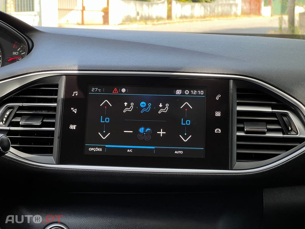 Peugeot 308 1.5 BlueHDi Style