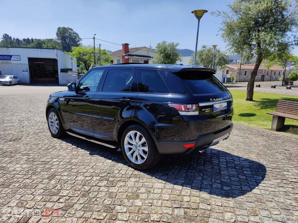 Land Rover Range Rover Sport 3.0 TDV6 HSE
