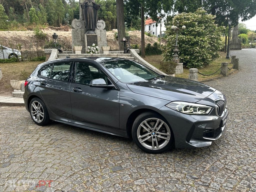BMW 116 d Pack Desportivo M