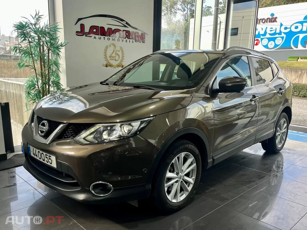 Nissan Qashqai 1.5 dCi Tekna Premium 17