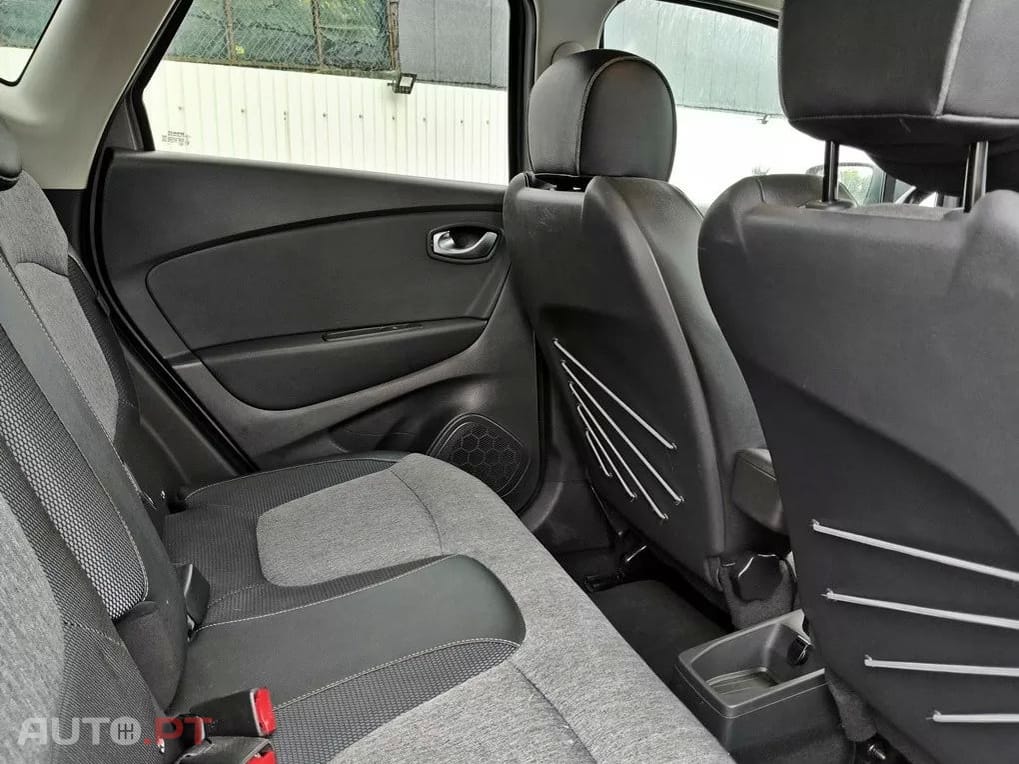 Renault Captur 1.3 TCe Exclusive