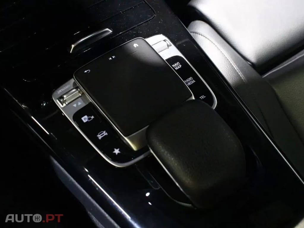 Mercedes-Benz A 250 e Progressive