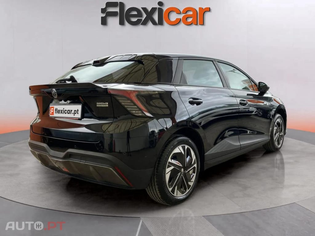 MG MG4 51 kWh Standard