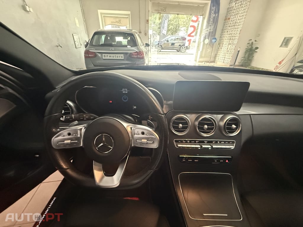 Mercedes-Benz C 300 de AMG Line
